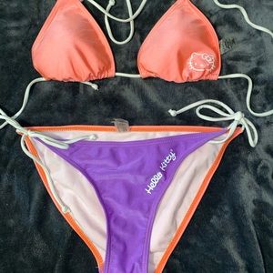 5 for 15$ 🥳 kids Hello kitty by Sanrio 2 piece